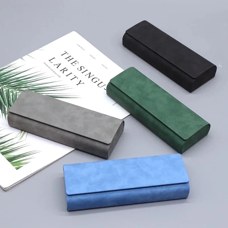 Travel Accessories Pouch For Men - Étui rigide de rangement pour lunettes