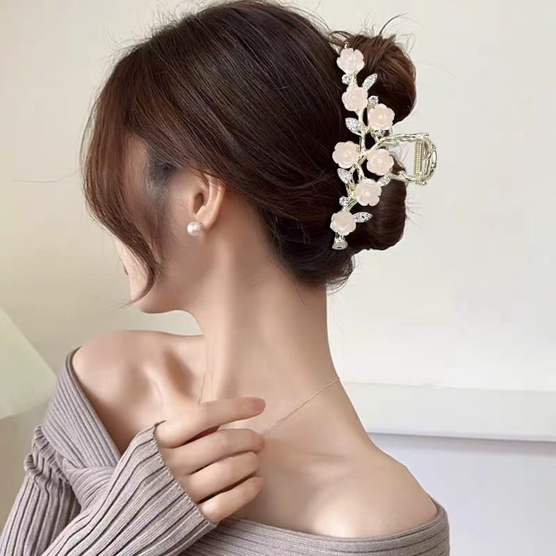 Petite pince à cheveux élégant - Travel Accessories For Elderly avis et prix
