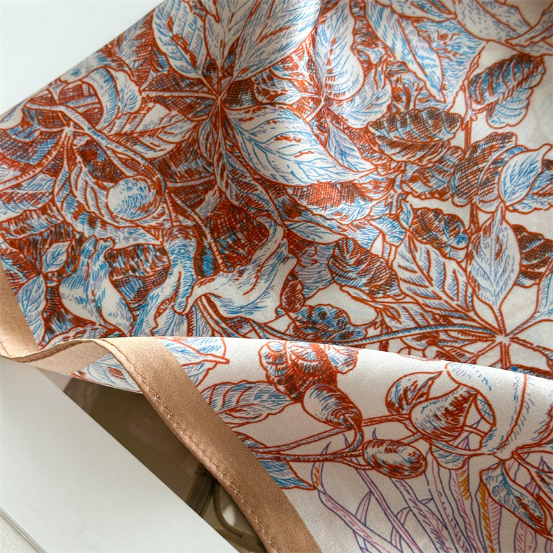 Foulard en Soie Douce pour Fem - Travel Accessories Gifts avis et prix